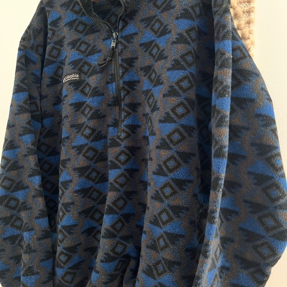 Vintage Y2K Columbia Men's Aztec Patterned Half Zip Fleece - Picture 5 of 9